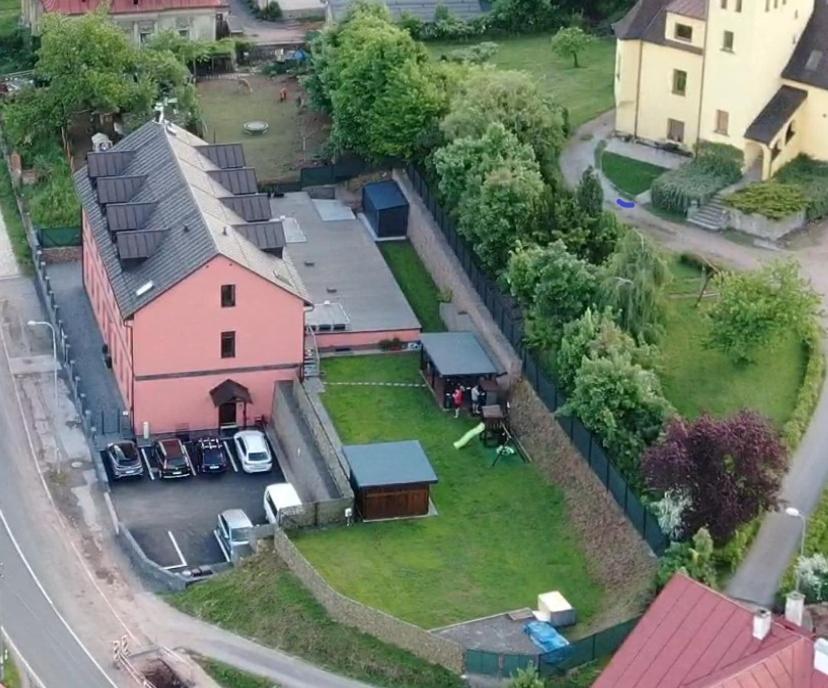 Apartmanovy Dum Sklipek トルトノフ エクステリア 写真