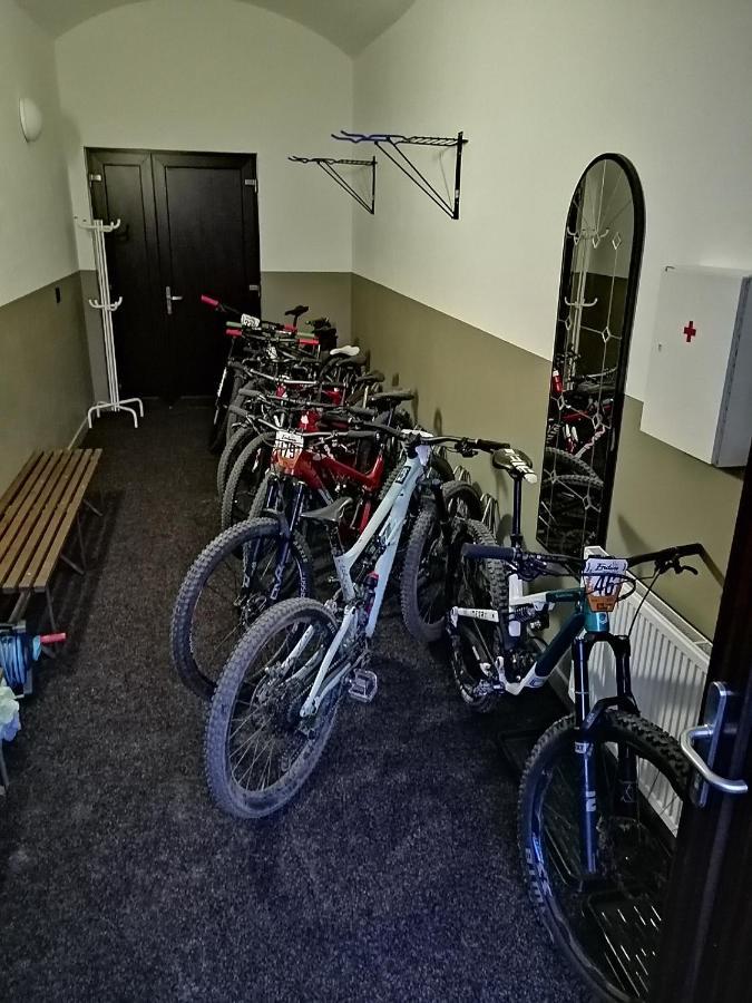 Apartmanovy Dum Sklipek トルトノフ エクステリア 写真