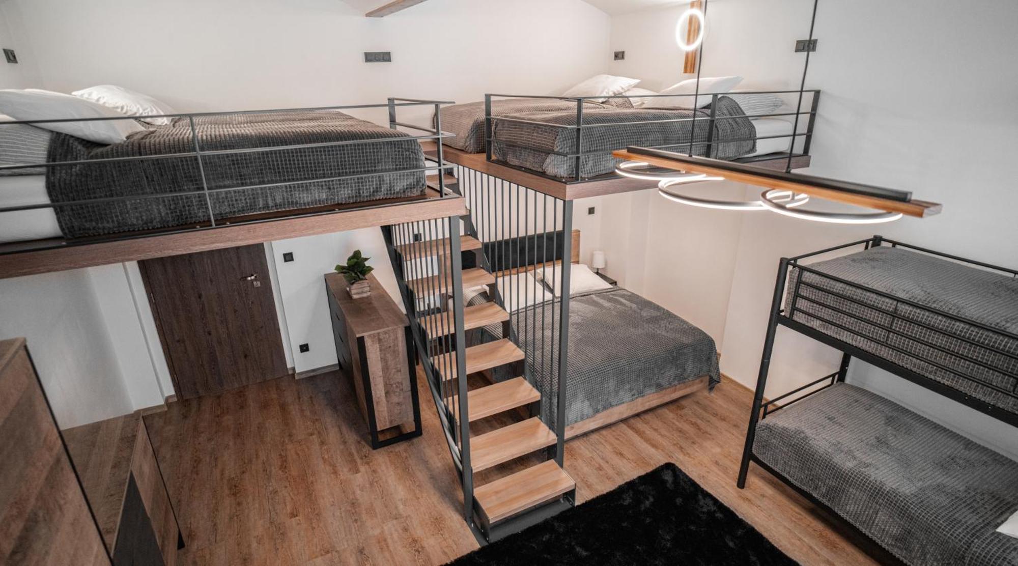 Apartmanovy Dum Sklipek トルトノフ エクステリア 写真